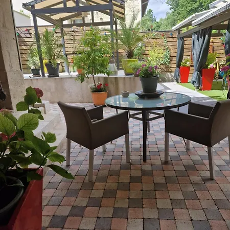 شقة La Chaume Du Marais Poitevin Avec Barque Venice With Boat *